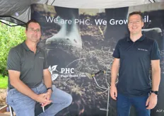 Raymond Notermans en Arjan Kuppens van PHC Plant Health Cure